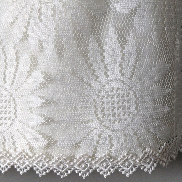 Ivory lace mini dress with cap sleeves Small - Picture 7 of 7